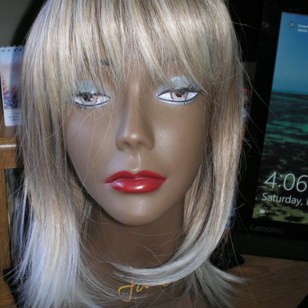 S.D. KELLY  NWOT